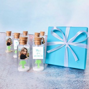 Beach party favors with Photo, quinceanera favors for Tropical themed party, Personalized Palm in bottle souvenirs, Sweet 15 Thank you gifts